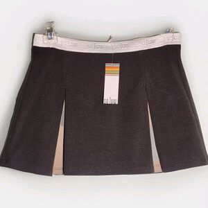 So Low Pleated Mini Skirt NWT Size S Olive Green & Tan Preppy Schoolgirl Y2K